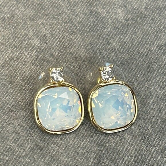 Jewelry - Square goldtone clear opalescent Crystal rhinestone cubic zirconia stud